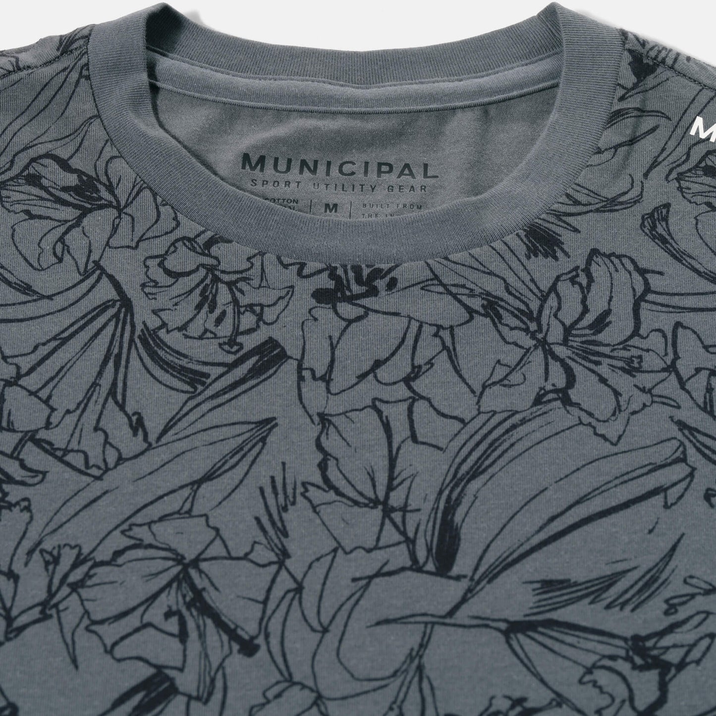 Enduro Stretch T-Shirt |Charcoal Sketch Floral / Natural| collar